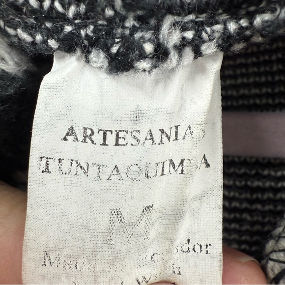 ARTESANIAS Tuntaquimba Native American Wolf print Wool Full Zip sweater jacket M - Picture 2 of 12